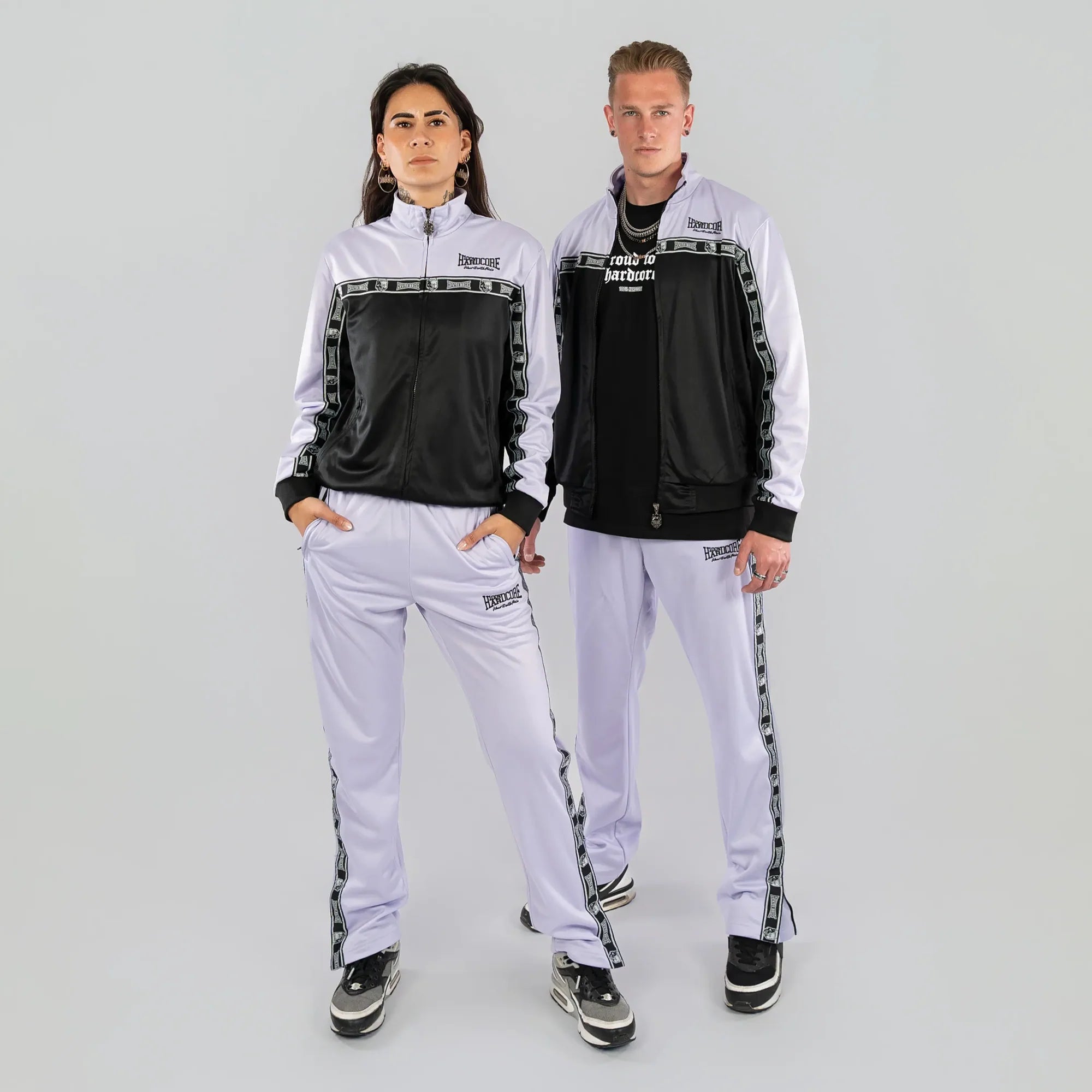 [100% HC] TRAININGSBROEK ESSENTIAL LILA