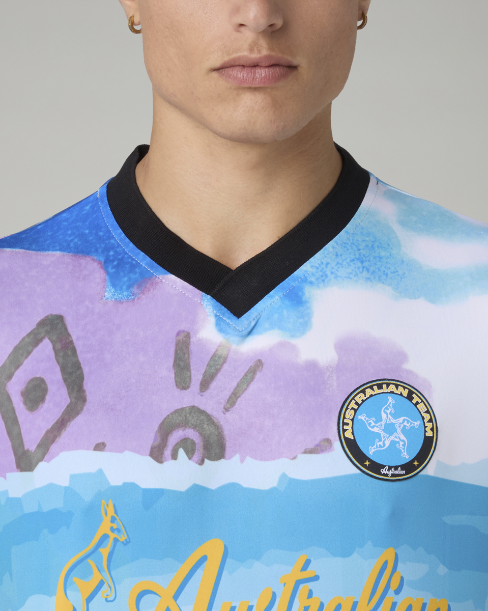 [AUS] NATIVE ALL PRINT SOCCER T-SHIRT - WIT / MULTICOLOR