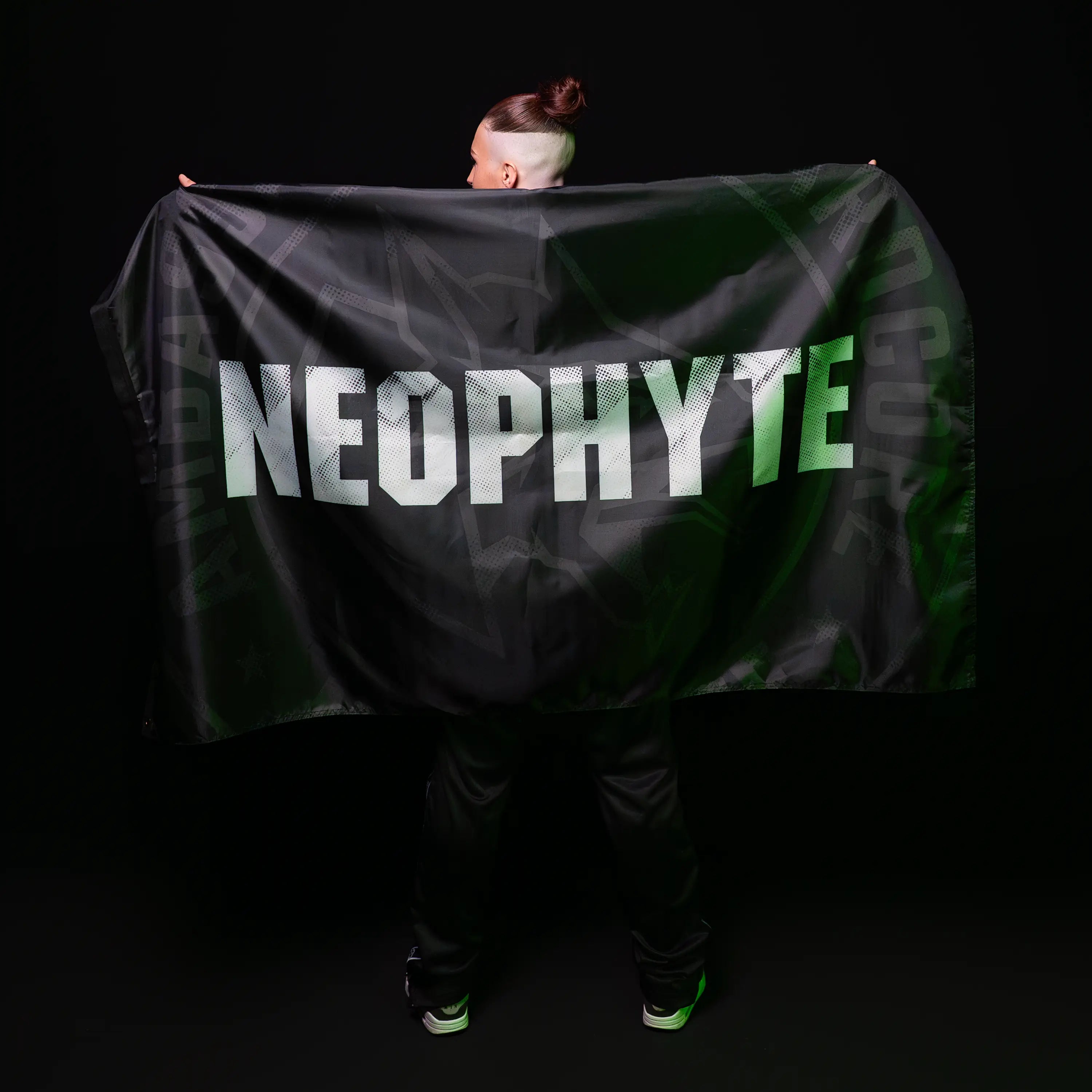 Neophyte Vlag Distorted